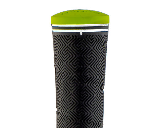 Up close view of the Fingerprint technology surface pattern on a Lamkin Sonar Wrap Calibrate Golf Grip