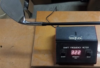 testing frequency of a SK Fiber Pro 115 shaft in a wedge